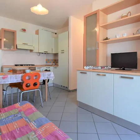 Apartamento Solmare-40 By Interhome Rosapineta