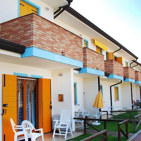 Solmare-40 By Interhome Apartment Rosapineta